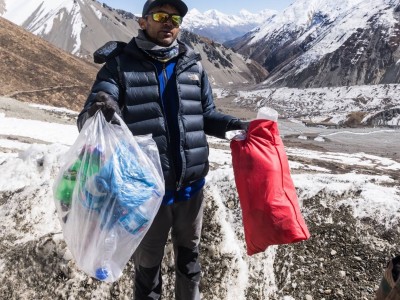 tilicho-lake-cleanup