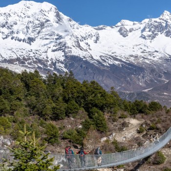 manaslu circuit trek